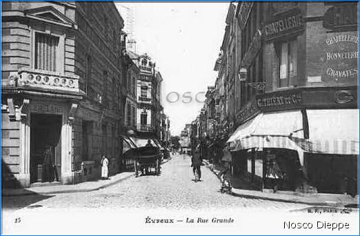 EVREUX - LA RUE GRANDE