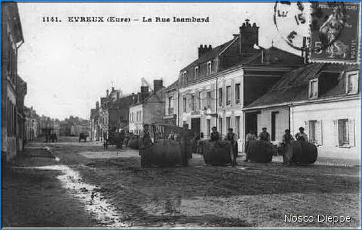 EVREUX - LA RUE ISAMBARD