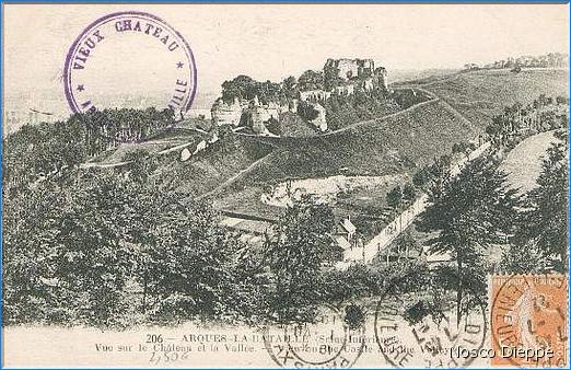 ARQUES LA BATAILLE - VUE SUR LE CHATEAU ET LA VALLEE