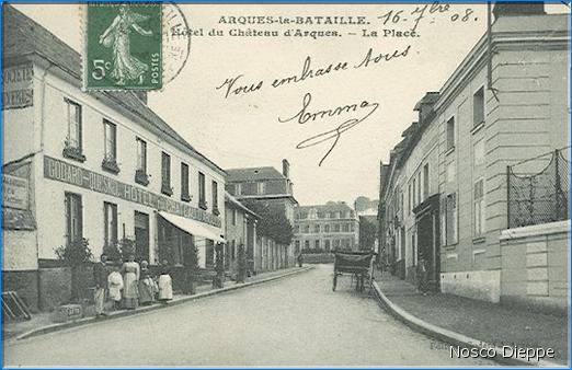 ARQUES-LA-BATAILLE - HOTEL DU CHATEAU D ARQUES - LA PLACE
