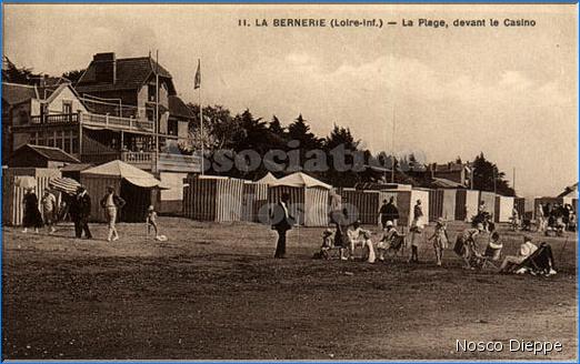 LA BERNERIE - LA PLAGE DEVANT LE CASINO