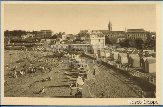SAINT QUAY PORTRIEUX - LA PLAGE CHARMANTE ET SON COQUET CASINO