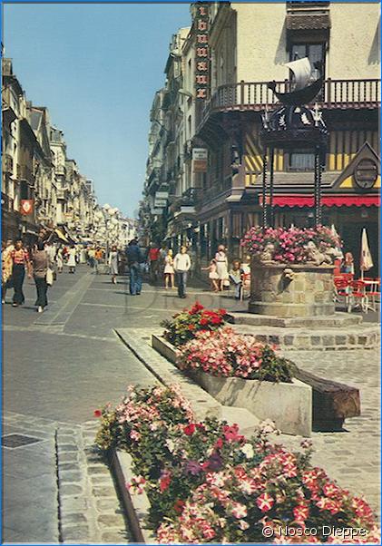 DIEPPE - PUIT SALE ET VOIE PIETONNE
