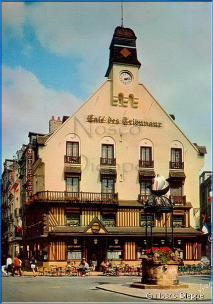 DIEPPE - SEINE MARITIME - PLACE DU PUIT SALE