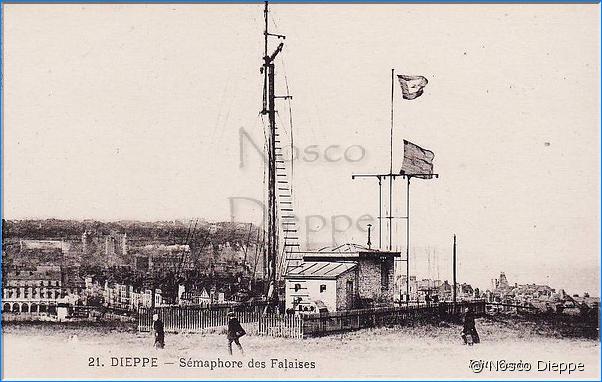 DIEPPE - SEMAPHORE DES FALAISES - EDITION COUDER - N 21