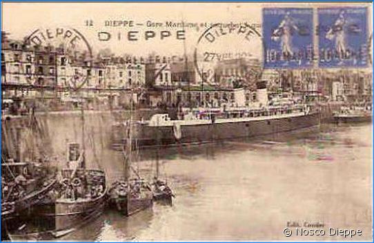 DIEPPE - GARE MARITIME ET PAQUEBOT A QUAI
