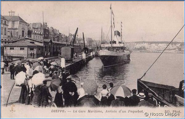 DIEPPE - LA GARE MARITIME - ARRIVEE D UN PAQUEBOT - ND PHOTO