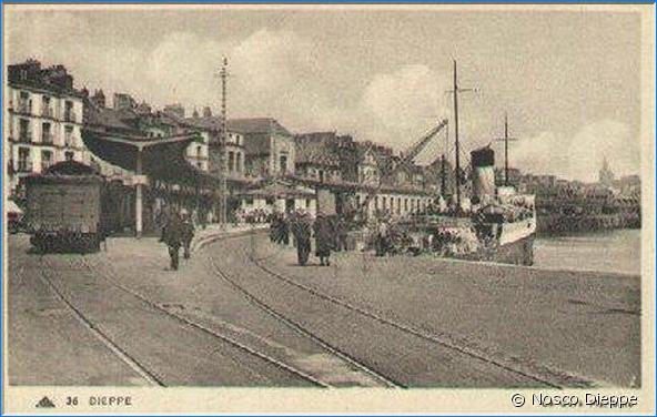 DIEPPE - LA GARE MARITIME - LE BATEAU