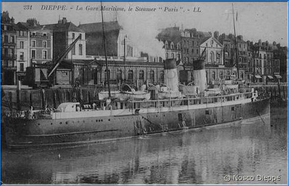 DIEPPE - LA GARE MARITIME - LE STEAMER PARIS